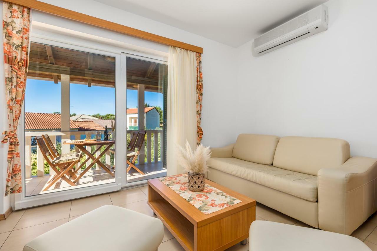 Villas Rab Banjol Екстер'єр фото